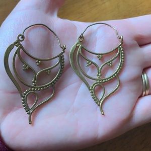 Boho easy clasp gold colored earrings